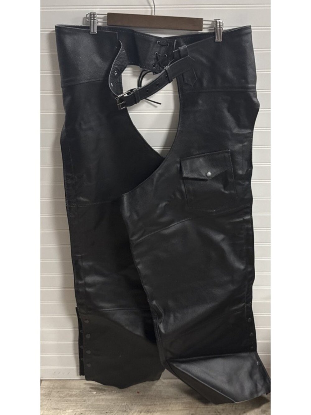 HWK Motorsports Chaps Mens Black Genuine Leather Motorcycle YKK Zip Snap NWT 46
